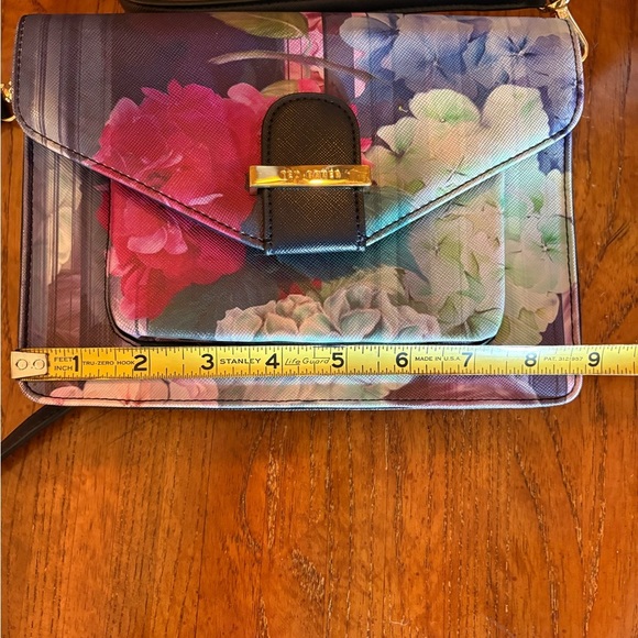 Ted Baker London Floral Envelope Crossbody Bag - Picture 13 of 13
